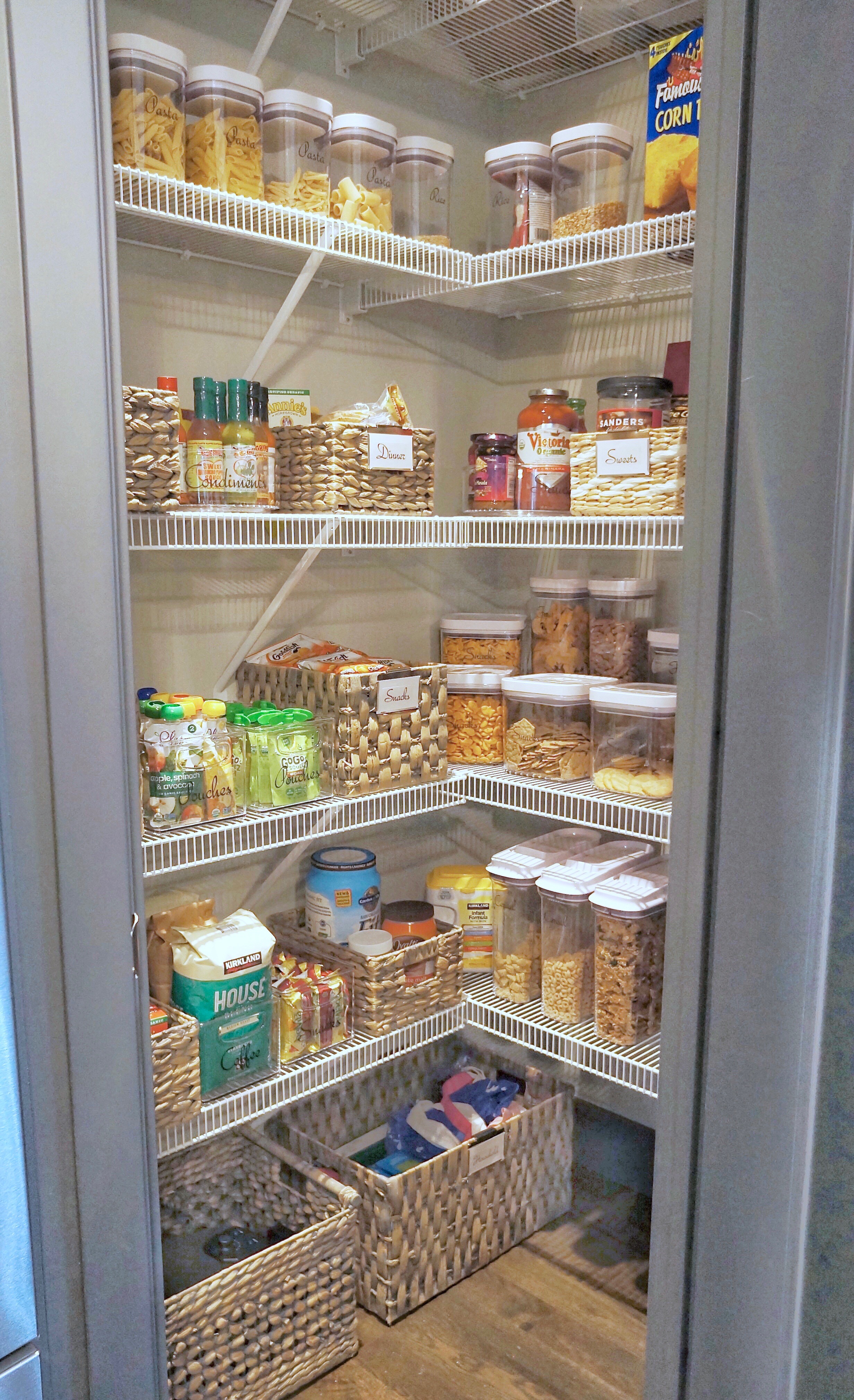 Organizing Your Kitchen Pantry In 7 Easy Steps Style Dwell